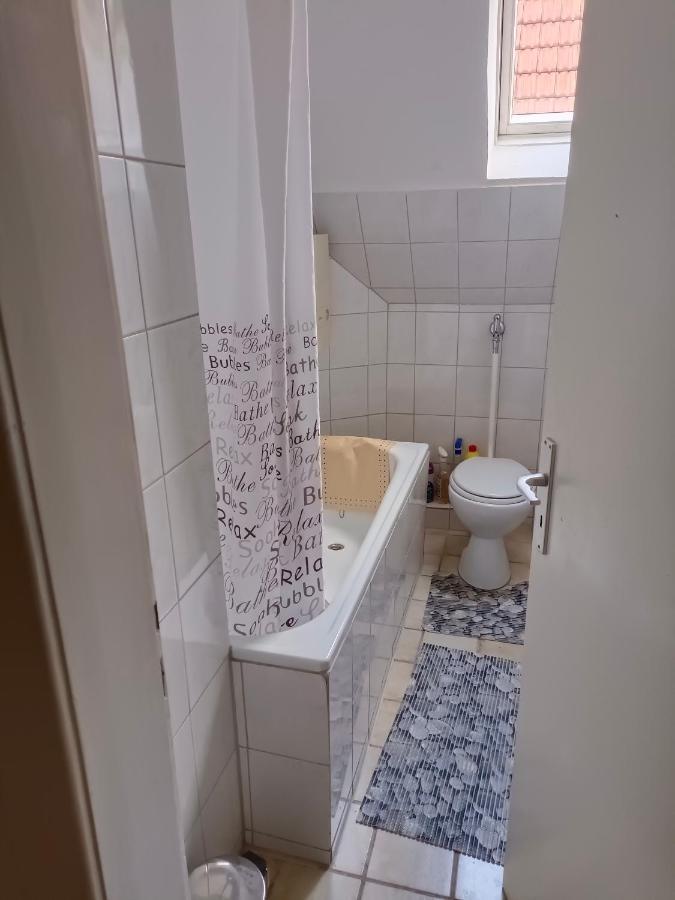 Nette Kuschelige Wohnung Μπόχουμ Εξωτερικό φωτογραφία